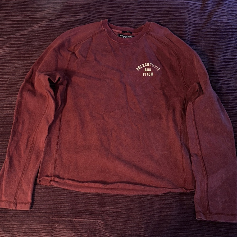 Abercrombie & Fitch Burgundy Crewneck